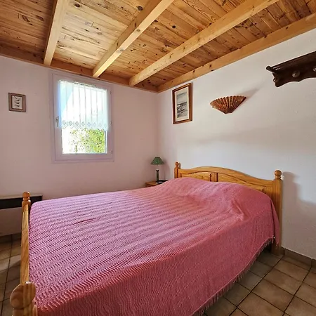 Maisonnette Proche Avec Piscine, Terrasse & Animaux Acceptes - Fr-1-476-56