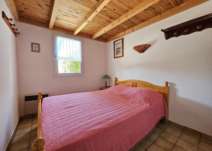 Maisonnette Proche Avec Piscine, Terrasse & Animaux Acceptes - Fr-1-476-56